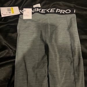 Nike pro leggings